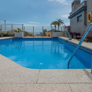 https://apartamento-con-piscina-benalmadena.1costadelsol.com